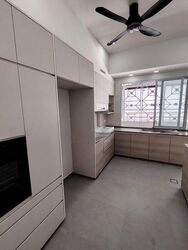 Kensington Park Drive (D19), Terrace #497864951